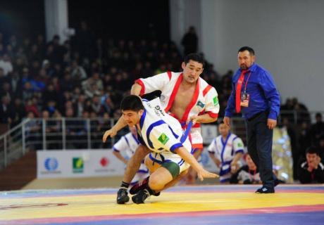 Мұхит Тұрсынов - «Қазақстан Барысы-2014» турнирінің жеңімпазы