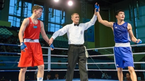 Бүгін бокстан Федерация кубогының «B» және «D» топтары ширек финалдық  кездесулерін өткізеді