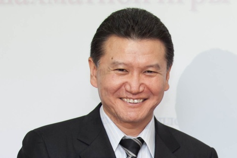 Кирсан Илюмжинов Халықаралық шахмат федерациясының президенті болып сайланды