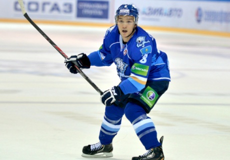 Хоккей. Андрей Назаров Талғат Жайлауовты Валерий Буремен салыстырды