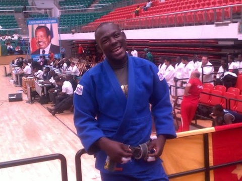 «Әлем Барысы». Камерундық палуанның есімі белгілі болды