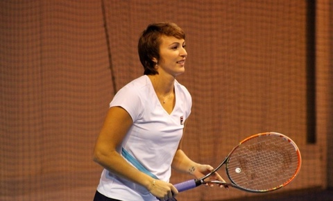 Ярослава Шведова Өскемендегі жас теннисшілерге шеберлік сағатын өткізді