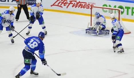 «Барыс» буллит сериясында «Нефтехимикті» ұтты