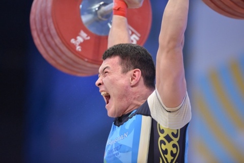 Жасұлан Қыдырбаев – Әлем чемпионы, Владимир Седов – күміс жүлде иеленді