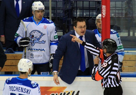 «Барыс» клубының бас бапкері Андрей Назаров төрт ойынға шеттетілді