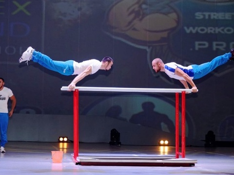 STREET WORKOUT. Әлемнің үздік спортшылары Астанада сынға түсті