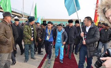 Рахманберді Әбдірашит белбеу күресінен Әлем чемпионы атанды