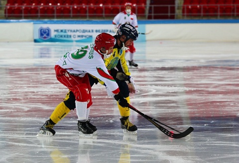 Бенди. Қазақстан мен Беларусь құрамалары бірінші таймда соғылған голдардың рекордын орнатты