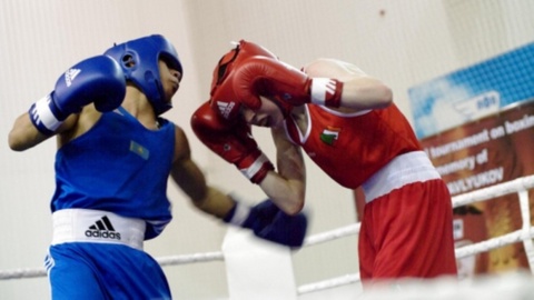 Бокстан Қазақстан жастар құрамасы Анападан үш алтын, бір күміс жүлде еншіледі 