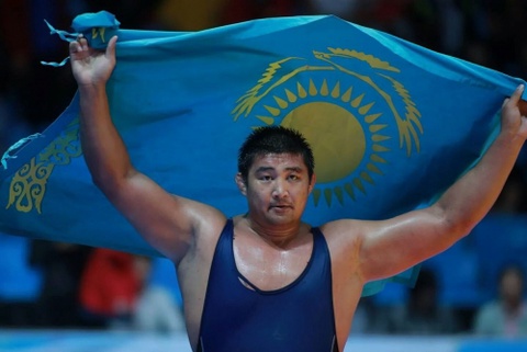Нұрмахан Тінәлиев – Азия чемпионы, Нұрсұлтан Тұрсынов күміс жүлдегер