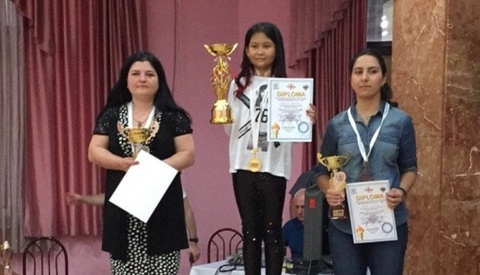 Жас шахматшы Бибісара Асаубаева Грузияда әйелдер арасында өткен халықаралық турнирде жеңімпаз атанды