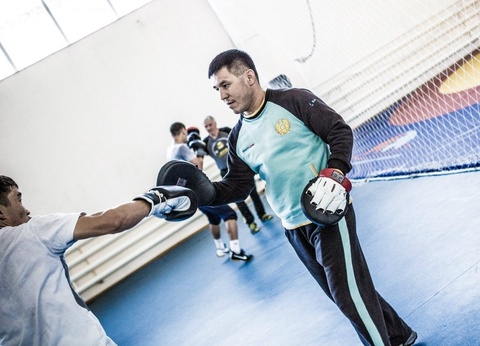 Азия чемпионатына баратын боксшыларымыздың тізімі белгілі болды