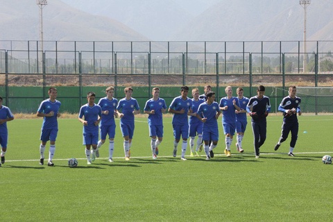 19 жасқа дейінгі Қазақстан жасөспірімдер құрамасы іріктеу матчтарына дайындықты бастады