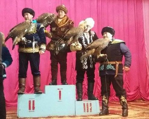 ШҚО-да бүркітшілер арасындағы республикалық X чемпионаты өтті 