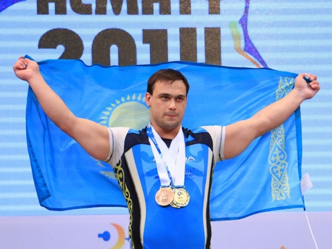 Илья Ильин әлемнің үздік ауыр атлетшісі атанды