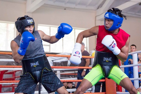 Қазақстанның бокс құрамасы соңғы дайындықтарын өткізуде (ФОТО)