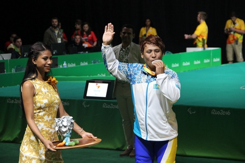 Паралимпиадада қазақстандық пауэрлифтерші Қойшыбаева күміс медаль еншіледі