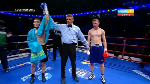 Отандасымыз Жұман Жұмабеков Владимир Ивановты 1-ші раундта техникалық нокаутпен жеңді