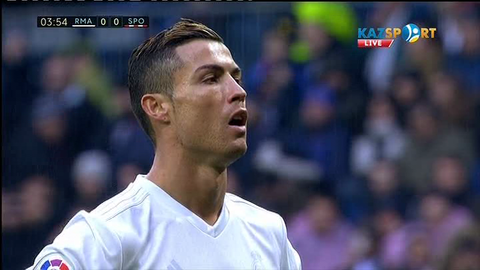 Реал Мадрид - Спортинг Хихон: Криштиану Роналду пенальтиді дәл орындап, командасын алға шығарды - 1:0 (ВИДЕО)