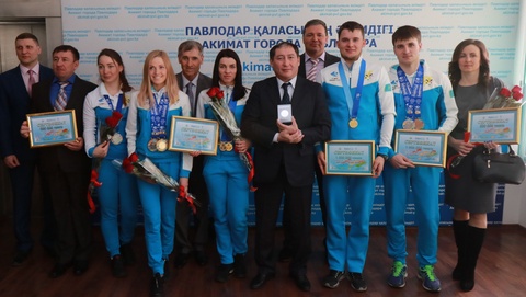  Павлодарда Универсиада мен Азиада жүлдегерлеріне бір миллион теңгеден берілді