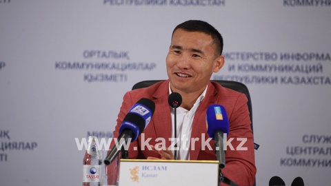 Қанат Ислам: Джеймс Кирклендпен келіссөздер жүріп жатыр (ФОТО)