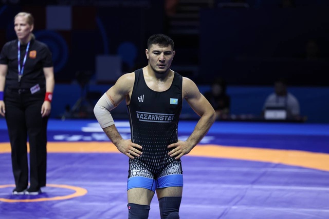Азамат Даулетбеков – Паулиус Лескаускас І Вольная борьба І Чемпионат мира І 86 кг