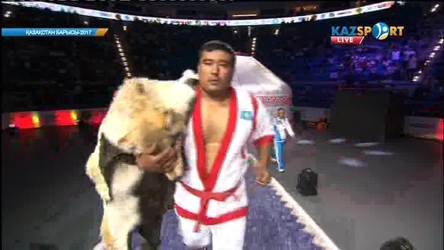 Қазақстан Барысы-2017. Ержан Шынкеев бірінші белдесуінде «Ақмола арланын» жеңді