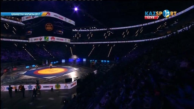 Қазақстан Барысы-2017. «Әскер барысының» күміс жүлдегері Олжас Шынкеевті айқын басымдықпен жеңді