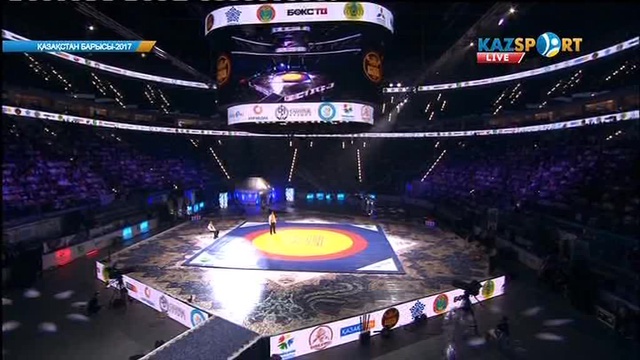 Қазақстан Барысы-2017. Алматылық палуан Руслан Әбдіразақов пен атыраулық Кенжебек Күзенбаев