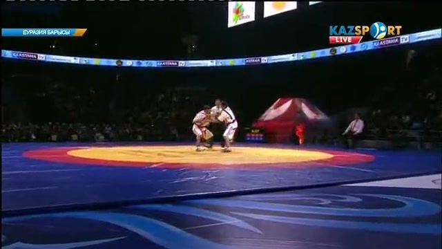 Еуразия Барысы - 2016: Қуаныш Исқақов (66 кг) грузиялық қарсыласынан басым түсті