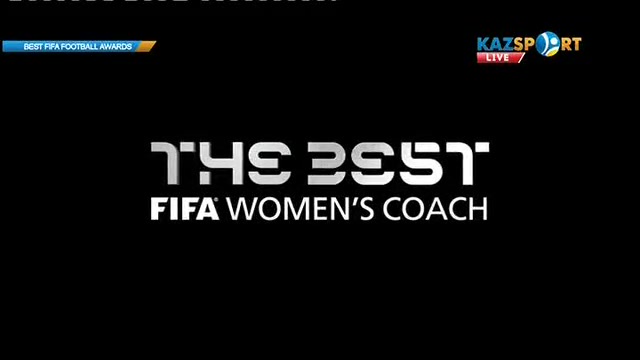 Сильвия Найд - əйелдер футболының 2016 жылғы жыл бапкері