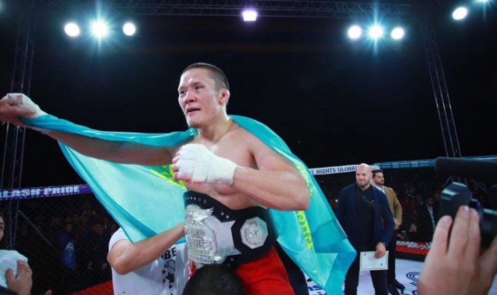 Жалгас Жумагулов победил Али Багаутинова