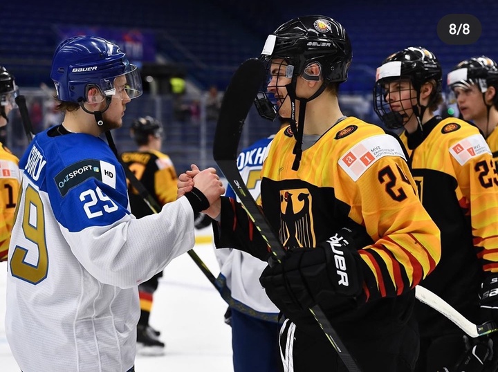 ХОККЕЙ. ЧЕМПИОНАТ МИРА - U20