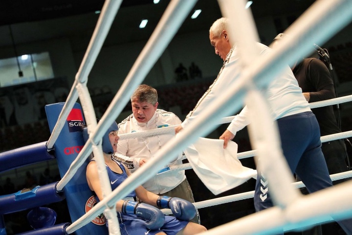 Казахстан проиграл первые бои на олимпийском квалификационном турнире по боксу