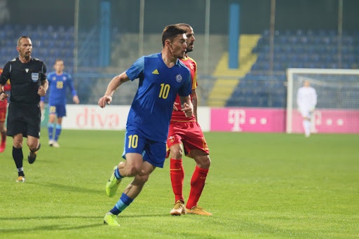 ДВА НОВЫХ ИГРОКА В СБОРНОЙ