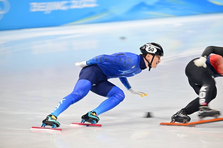 Абзал Ажгалиев финишировал четвертым