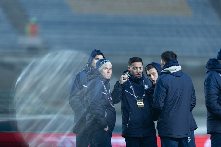 Сборная по футболу провела предматчевую тренировку против Австрии