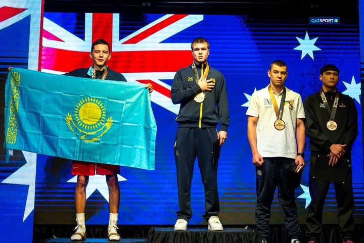 Асылхан Көшербай мен Даниял Райымбеков бокстан әлем чемпионатының күміс жүлдегерлері атанды