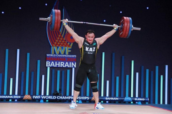 Тяжелая атлетика: Казахстанские штангисты заняли 3-е место в командном зачете