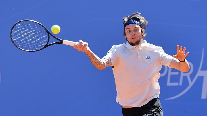 Александр Бублик не смог выйти в четвертьфинал турнира в США