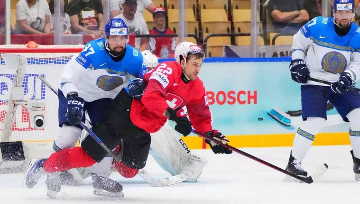 Хоккей: Сборная Казахстана попрощалась с элитным дивизионом