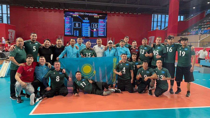 Сборная Казахстана по параволейболу впервые стала чемпионом Азии
