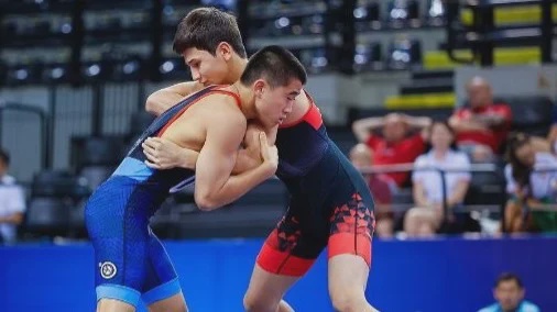 В Афинах стартовал молодежный чемпионат мира по видам борьбы