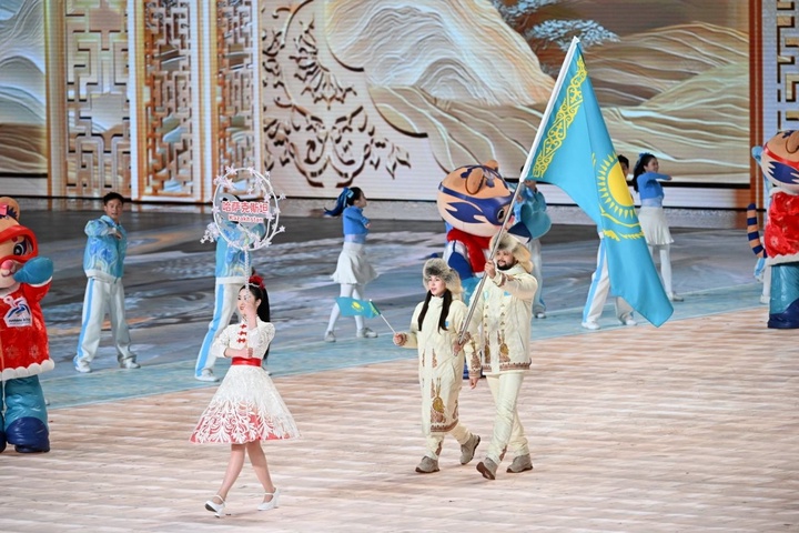 Қысқы Азия ойындарында үздік нәтиже көрсеткен спортшыларға қаржылай сыйақы берілді