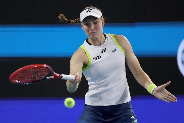Елена Рыбакина WTA 1000 турнирінің жартылай финалында жеңіліс тапты