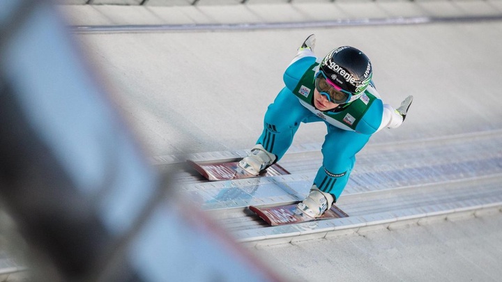 Трамплиннен секіру. Сергей Ткаченко ХХІІІ Қысқы Олимпиада ойындарының біліктілік кезеңінен өте алмай қалды