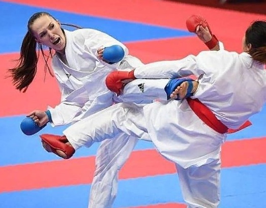 Гюзаля Гафурова  Чемпионка Летних Азиатских Игр-2018 по каратэ