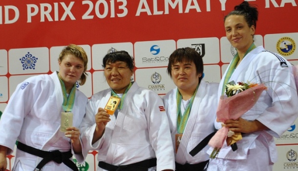 Дзюдо.  Гүлжан Исанова алтын жүлде жеңіп алды