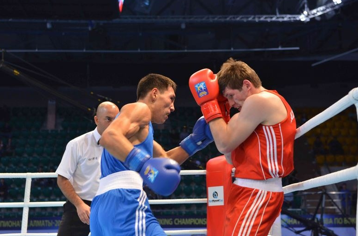 БОКС. ӘЧ-2013, Алматы. Жәнібек Әлімханұлы жеңіске жетті (ВИДЕО)