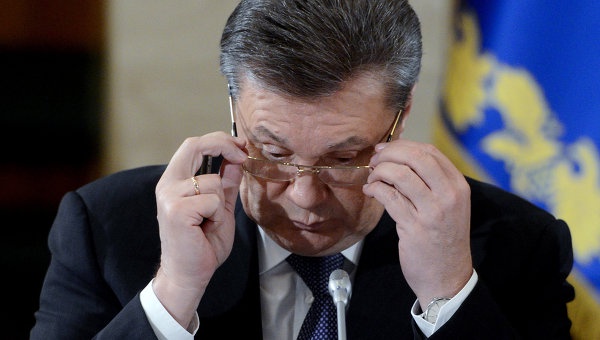 Янукович Олимпиада жүлдегерлеріне пәтер кілтін табыс етеді 